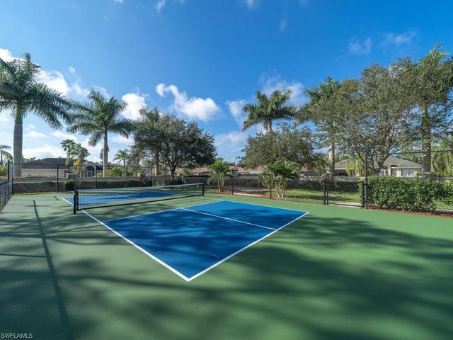 24920 Divot DR, Bonita Springs, FL 34135
