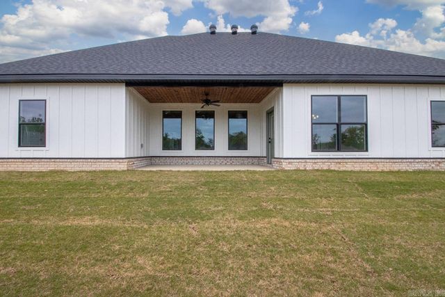 5157 Peace Lane, Alexander, AR 72002