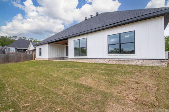 5157 Peace Lane, Alexander, AR 72002