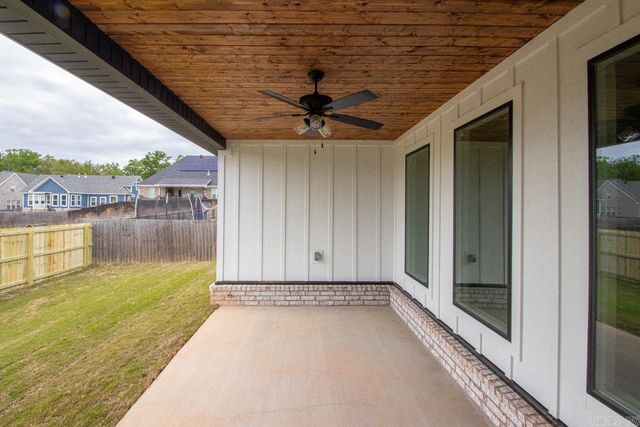 5157 Peace Lane, Alexander, AR 72002