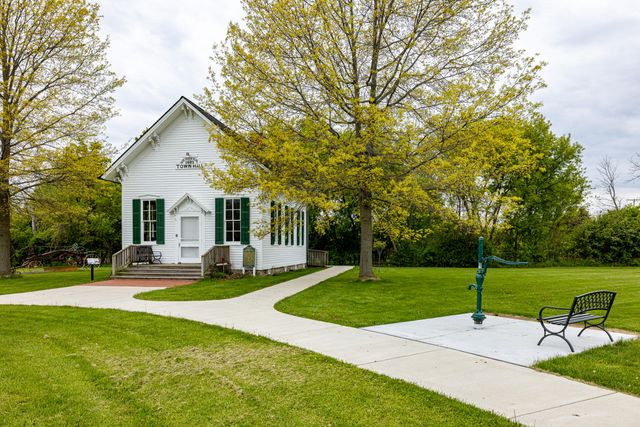 8470 Merrill Road, Webster Twp, MI 48189