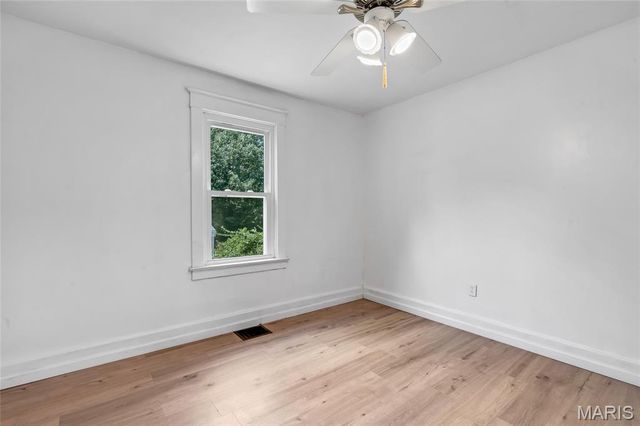 10525 Hobday Avenue, St Ann, MO 63074