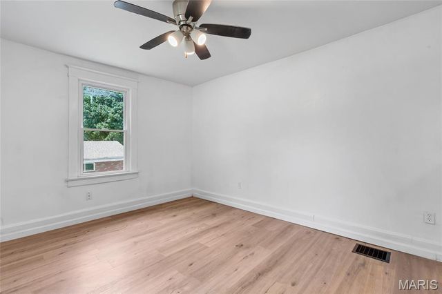 10525 Hobday Avenue, St Ann, MO 63074