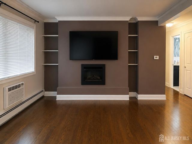 915 N Cricket Lane, Woodbridge Proper, NJ 07095