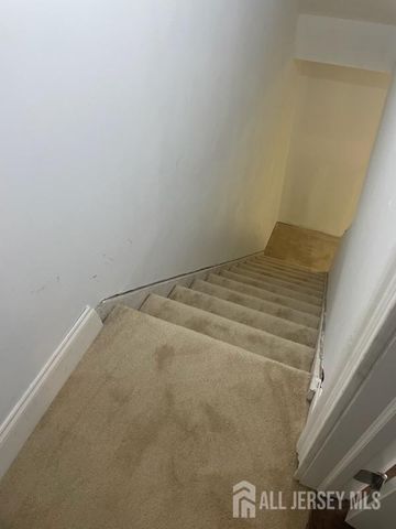 915 N Cricket Lane, Woodbridge Proper, NJ 07095