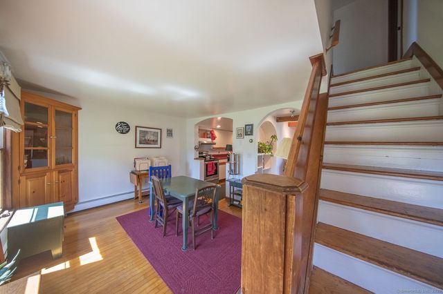 108 School Street, Groton, CT 06355