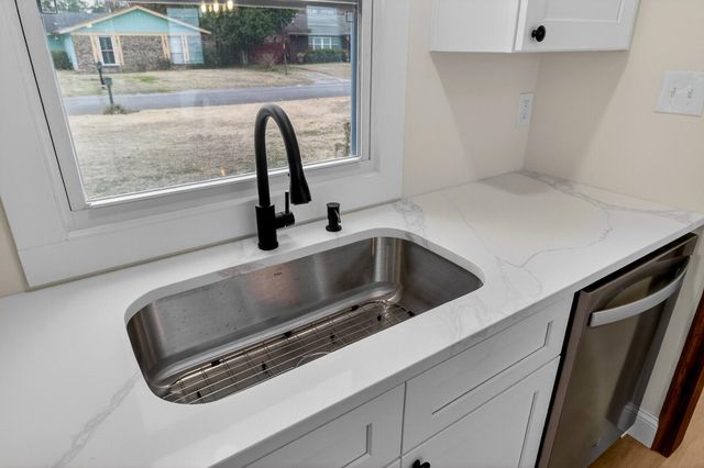 215 Horseshoe Drive, Goose Creek, SC 29445