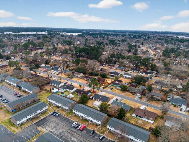 215 Horseshoe Drive, Goose Creek, SC 29445