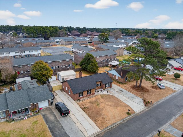 215 Horseshoe Drive, Goose Creek, SC 29445