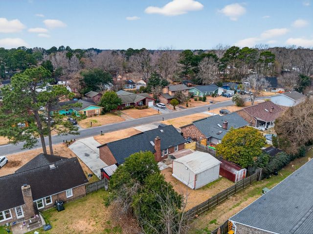 215 Horseshoe Drive, Goose Creek, SC 29445