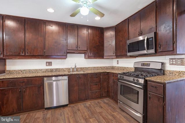 6710 RED JACKET RD, Springfield, VA 22152