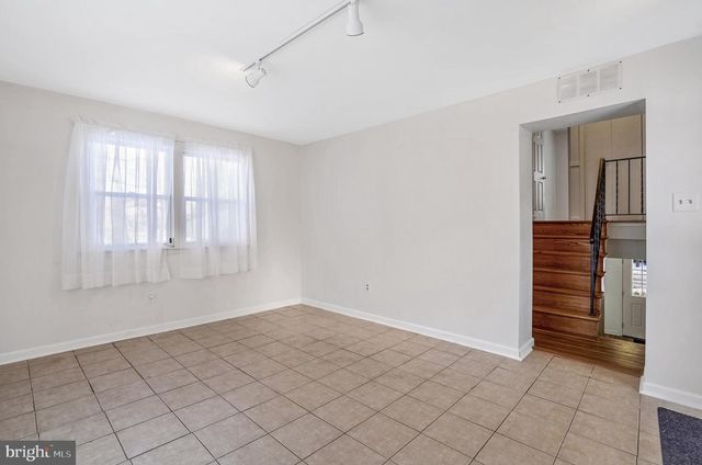 6710 RED JACKET RD, Springfield, VA 22152