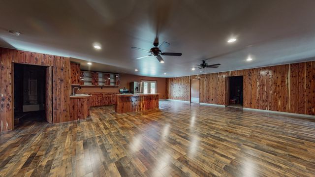 9007 Redbud Ln, Nunnelly, TN 37137