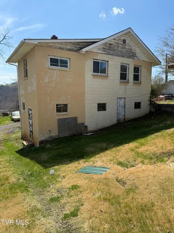 16702 Wise Street, Saint Paul, VA 24283