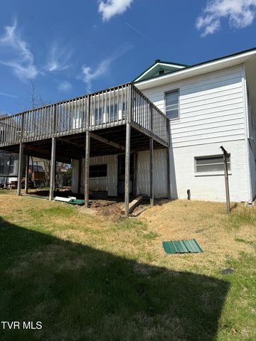 16702 Wise Street, Saint Paul, VA 24283