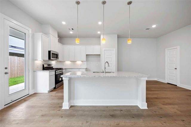 13432 Sun Cay Drive, Houston, TX 77047