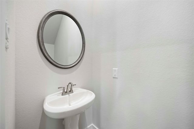 13432 Sun Cay Drive, Houston, TX 77047