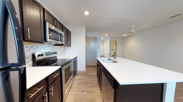 6304 Prospect Avenue 108, Dallas, TX 75214