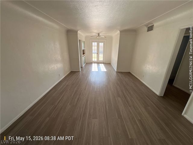 229 Circle Drive, Las Vegas, NV 89101