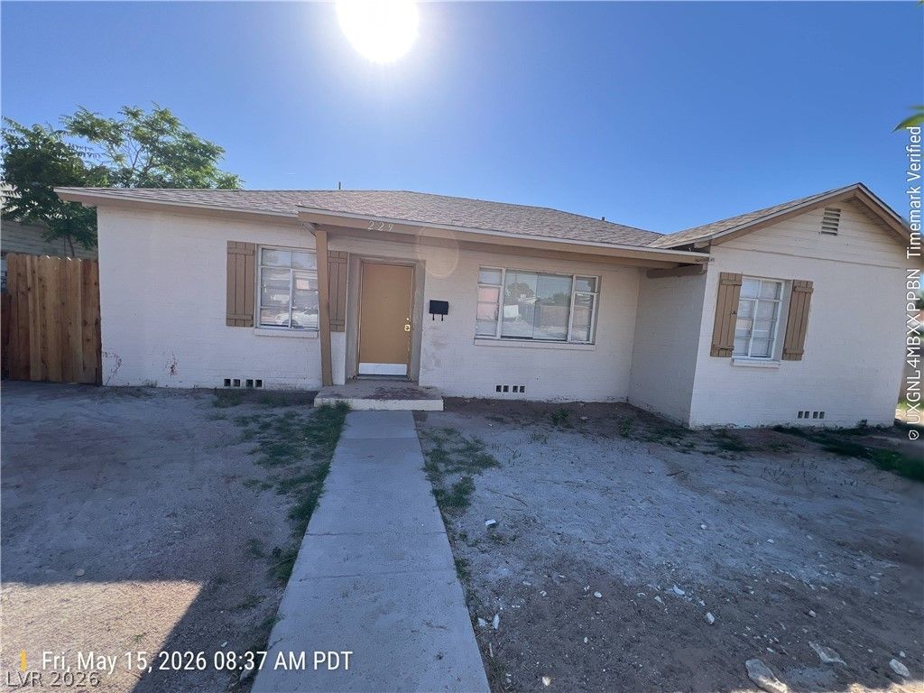 229 Circle Drive, Las Vegas, NV 89101