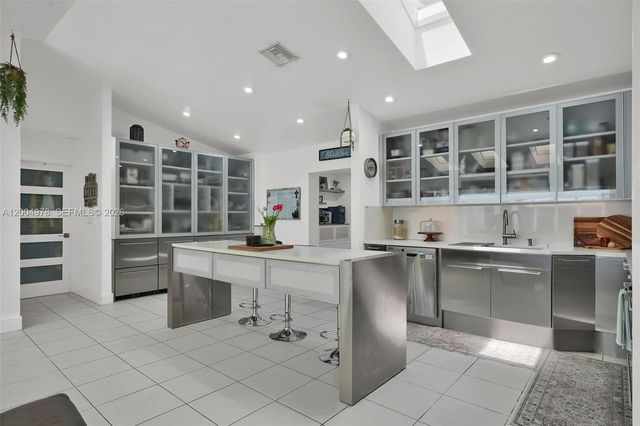 15540 SW 152nd Ter, Miami, FL 33187