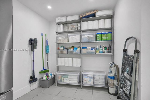 15540 SW 152nd Ter, Miami, FL 33187