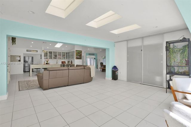 15540 SW 152nd Ter, Miami, FL 33187