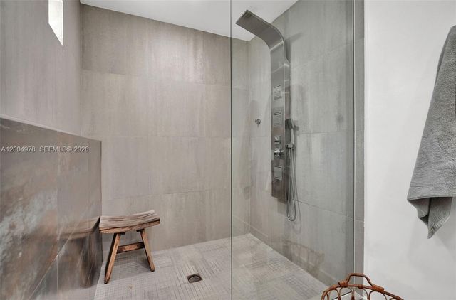 15540 SW 152nd Ter, Miami, FL 33187