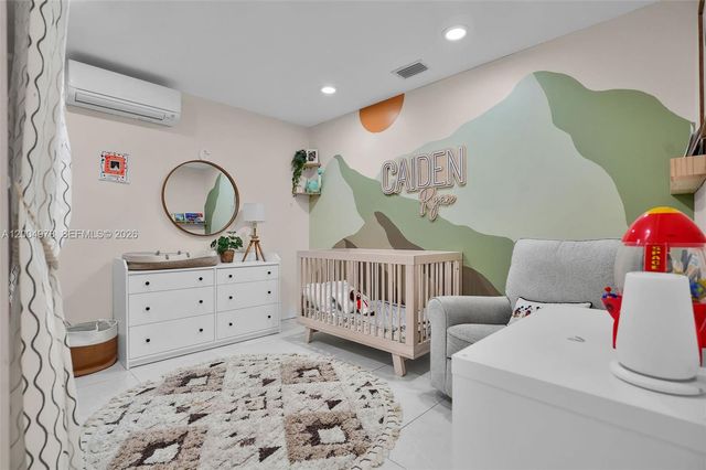 15540 SW 152nd Ter, Miami, FL 33187