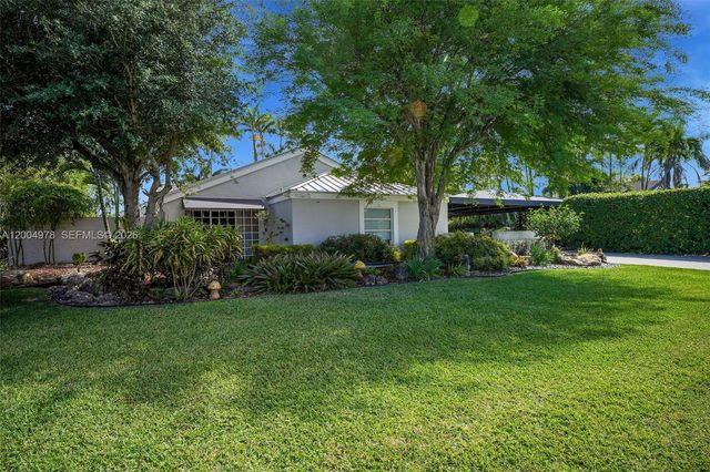 15540 SW 152nd Ter, Miami, FL 33187