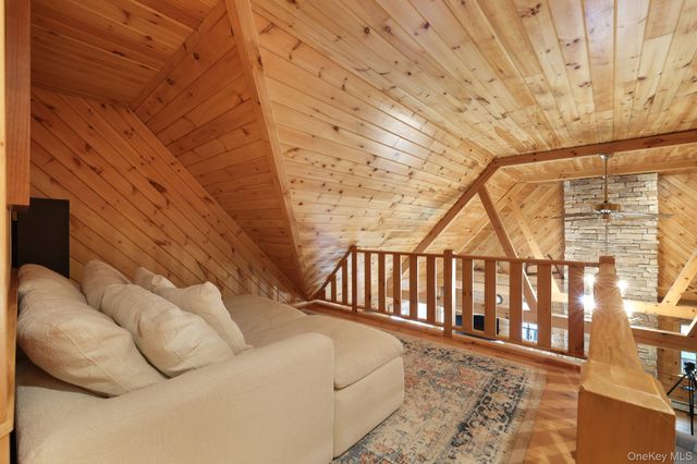 306 Pucky Huddle Road, Bethel, NY 12720