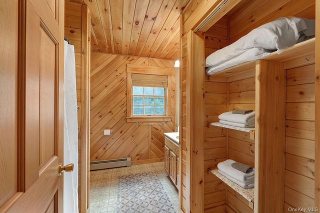 306 Pucky Huddle Road, Bethel, NY 12720