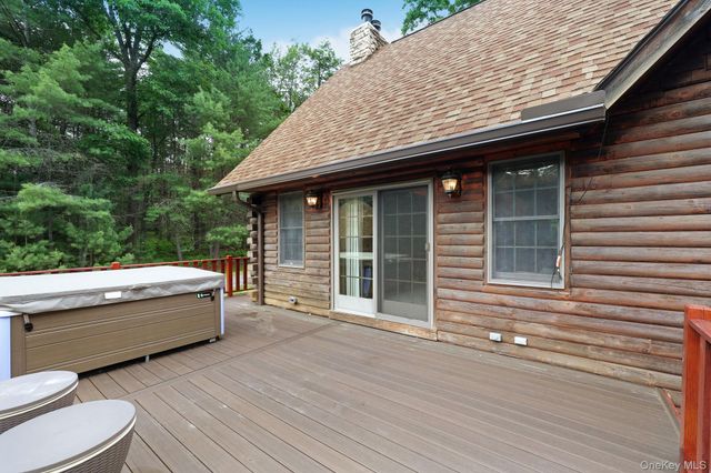 306 Pucky Huddle Road, Bethel, NY 12720