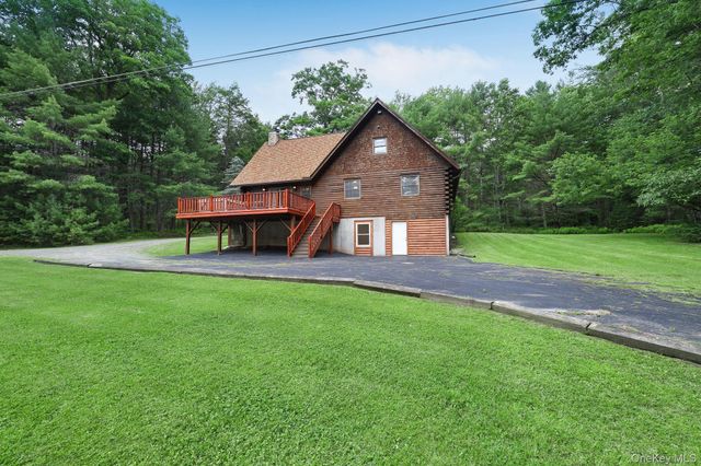 306 Pucky Huddle Road, Bethel, NY 12720