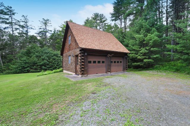 306 Pucky Huddle Road, Bethel, NY 12720