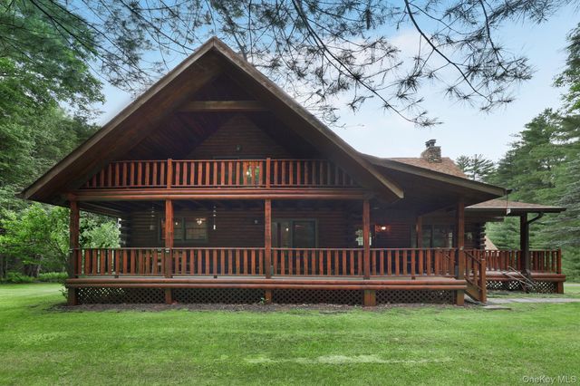306 Pucky Huddle Road, Bethel, NY 12720