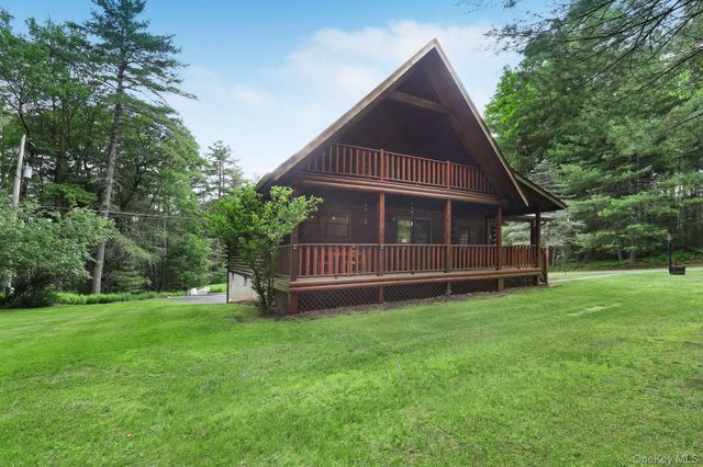 306 Pucky Huddle Road, Bethel, NY 12720