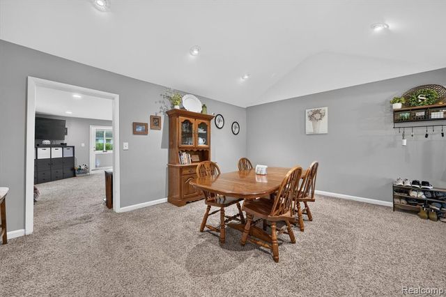 9110 Grove Drive, Whitmore Lake, MI 48189
