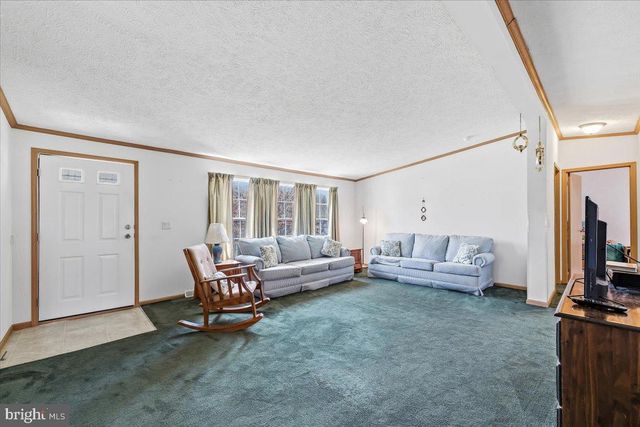 195 NICK LN, Lehighton, PA 18235