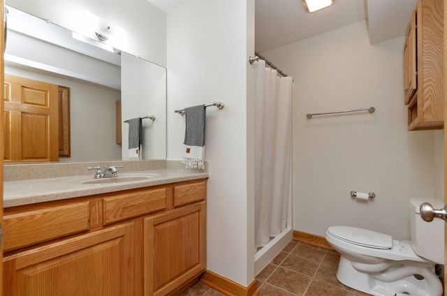 2106 SW Woodland Drive, Ankeny, IA 50023