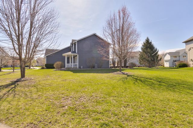 2106 SW Woodland Drive, Ankeny, IA 50023
