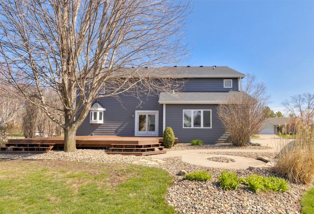 2106 SW Woodland Drive, Ankeny, IA 50023