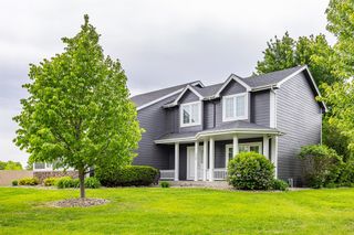 2106 SW Woodland Drive, Ankeny, IA 50023