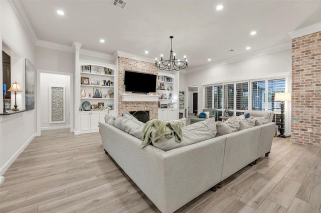 1201 Quarry Oaks Drive, College Station, TX 77845