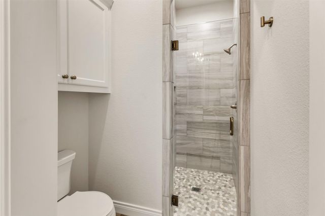 1201 Quarry Oaks Drive, College Station, TX 77845