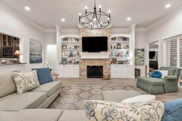 1201 Quarry Oaks Drive, College Station, TX 77845