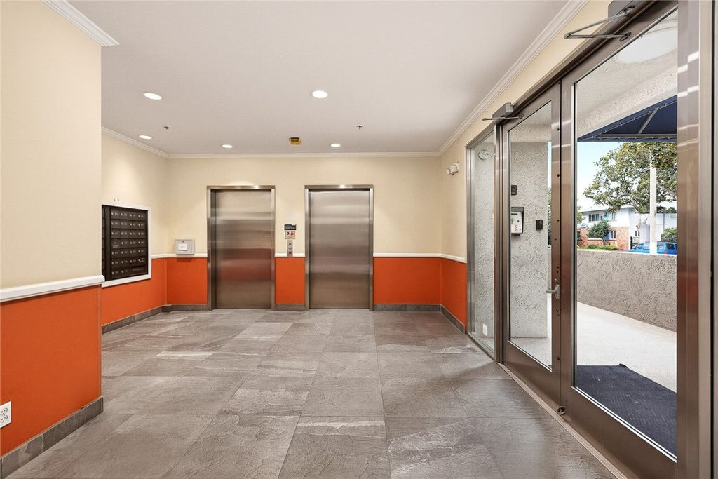 300 N El Molino Avenue 308, Pasadena, CA 91101 — photo 4