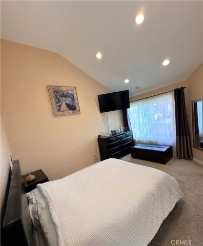 8215 E White Oak 77, Orange, CA 92869