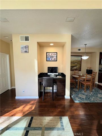 8215 E White Oak 77, Orange, CA 92869