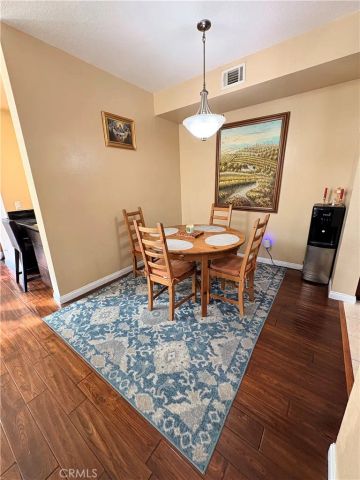 8215 E White Oak 77, Orange, CA 92869